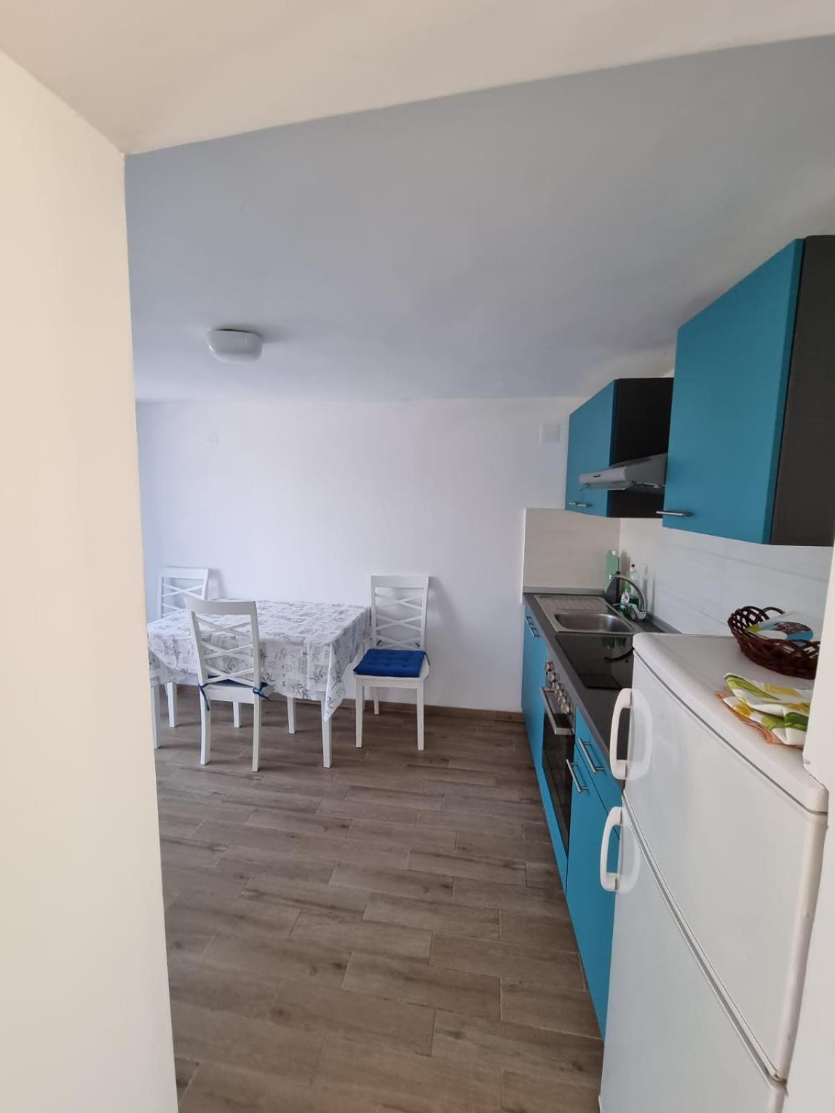 Apartments Stefanovski Paradiso Veli Lošinj Екстериор снимка
