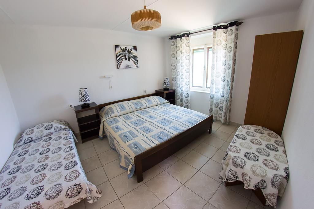 Apartments Stefanovski Paradiso Veli Lošinj Стая снимка
