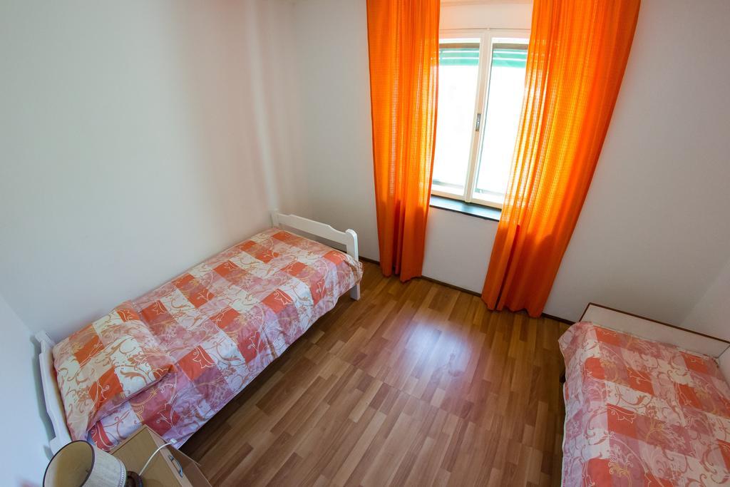 Apartments Stefanovski Paradiso Veli Lošinj Стая снимка