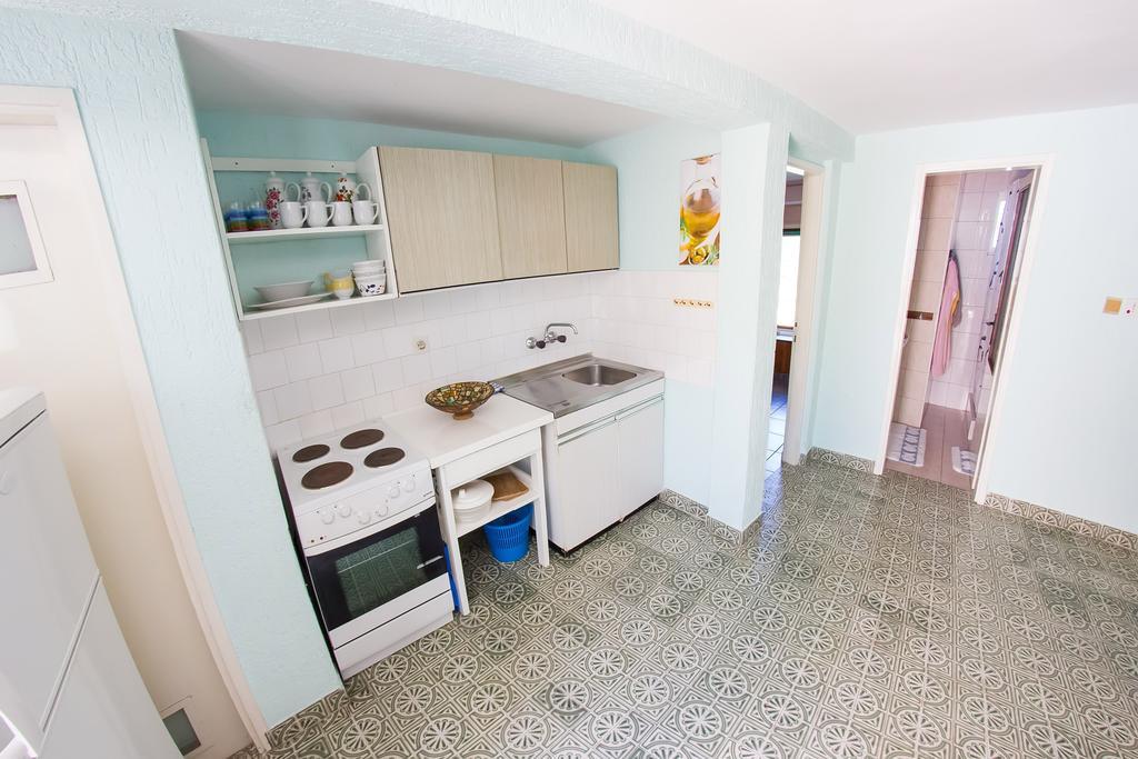 Apartments Stefanovski Paradiso Veli Lošinj Стая снимка